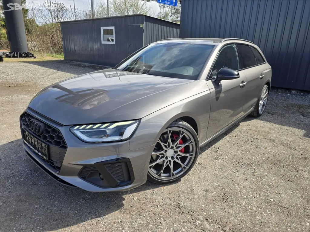 Audi A4, 2,0 TDi S-line quattro led,taž